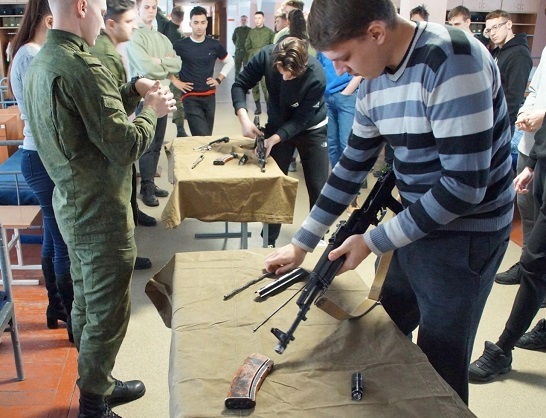 Военно-патриотический марафон прошел в БРУ