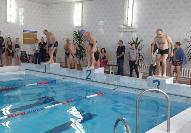 В Климовичах прошло первенство города по плаванию