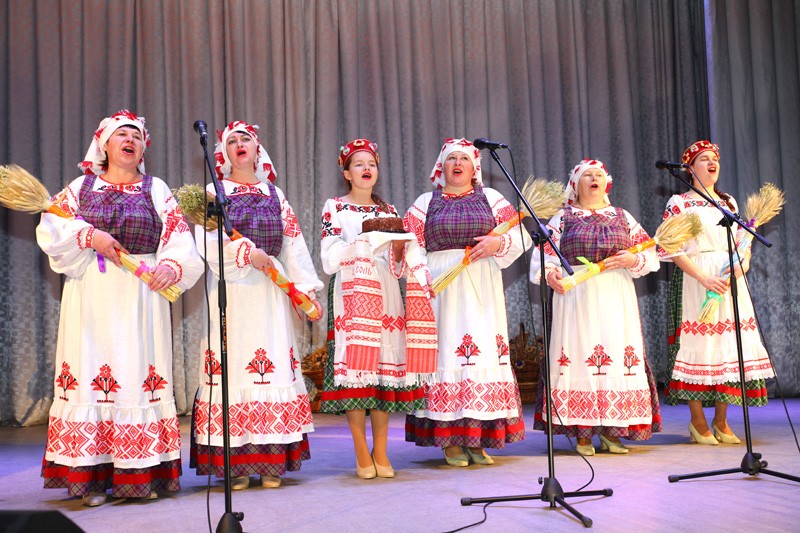 В Климовичском  РЦК состоялся отчетный концерт клубных учреждений культуры  района
