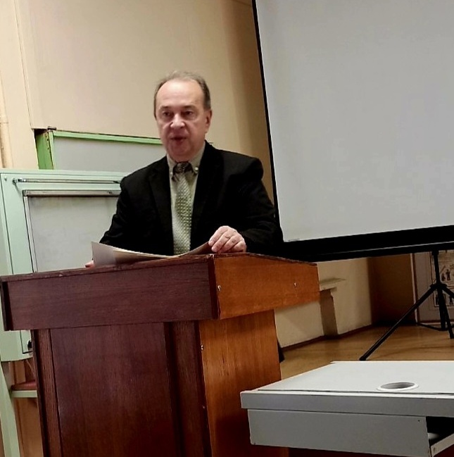 Необходимо решить, каким образом осуществить представительство каждого из нас на ВНС через общественные организации - мнение