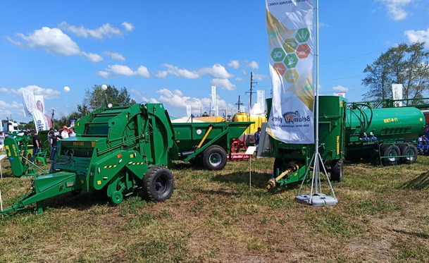 «Бобруйскагромаш» представил сельхозтехнику и подписал взаимовыгодные контракты на ярмарке в Курской области