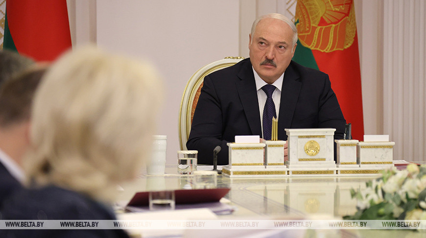 Лукашенко: в ближайшее время в мире появятся новые мощные валютные союзы