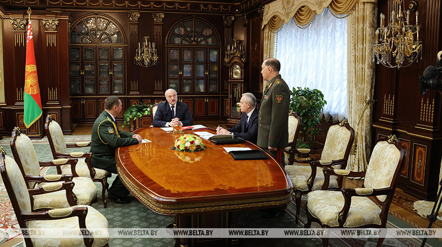 Глава Госпогранкомитета и руководители местной вертикали. Лукашенко рассмотрел кадровые вопросы