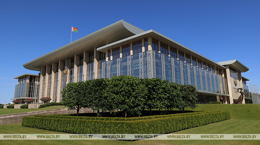 Лукашенко оценил работу экономики: "Пока слабый задел для выполнения заданий даже за полугодие"