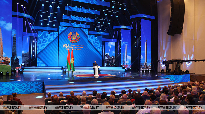 Лукашенко: мы находимся в условиях беспрецедентного военно-политического кризиса мирового масштаба