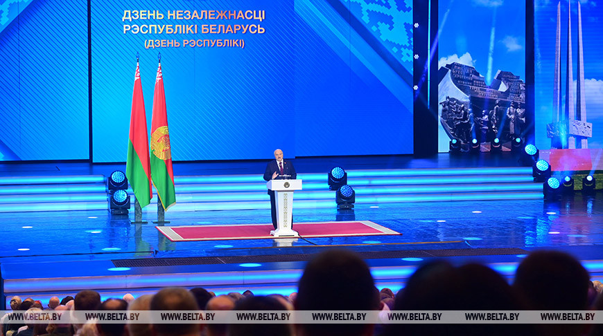 Лукашенко: Беларусь намерена предложить соседним странам план добрососедства и мира