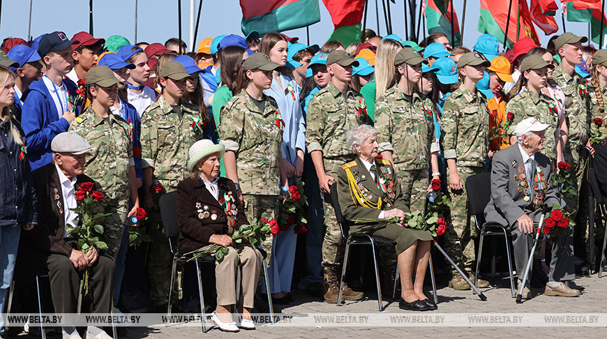Лукашенко: у наших народов-победителей одна память о войне, одна победа и одна правда