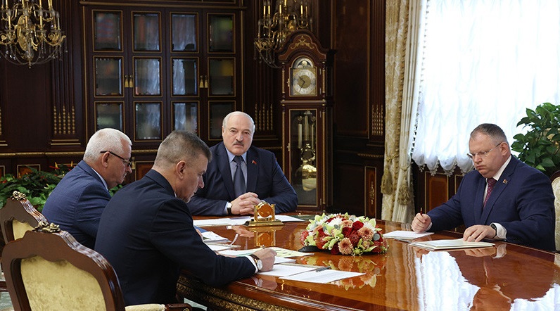 "Лес - это наше достояние". Лукашенко доложили о работе и совершенствовании лесного хозяйства