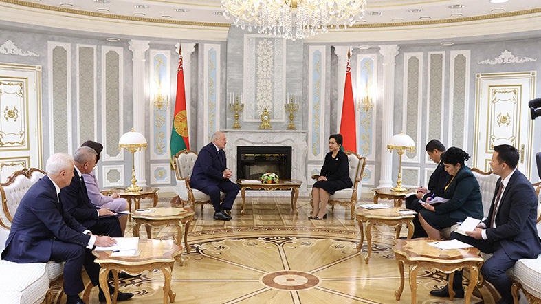 Лукашенко об отношениях с Узбекистаном: немало сделано, но есть куда стремиться
