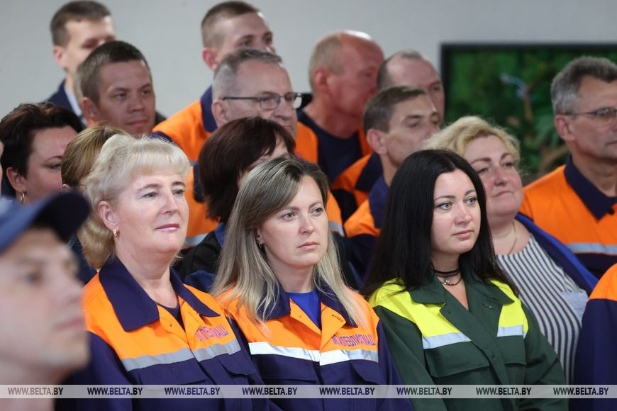 Лукашенко: рост тарифов на ЖКУ должен компенсироваться ростом зарплаты