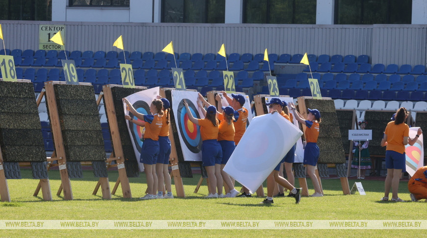 Волонтеры о соревнованиях по стрельбе из лука: в Могилеве по-настоящему жарко