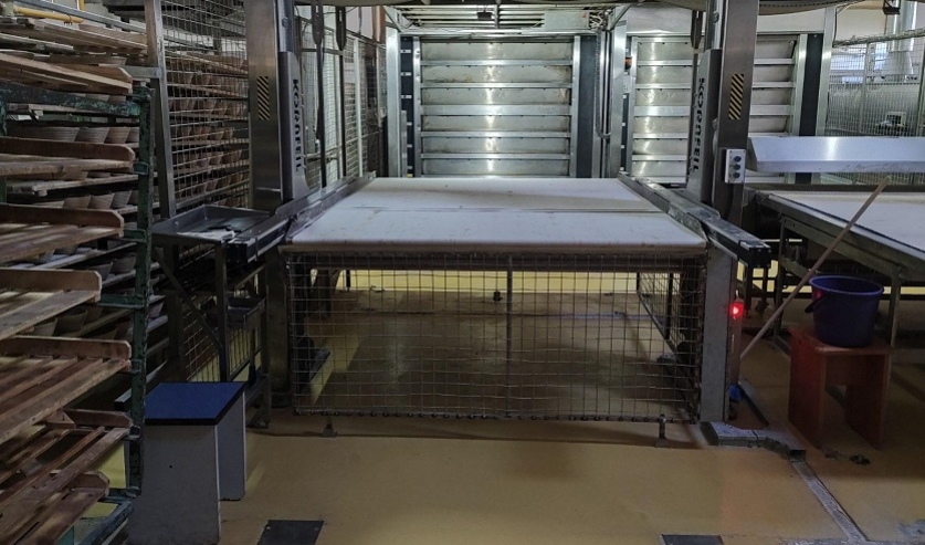 В Могилеве пекарь хлебобулочного производства получила травму