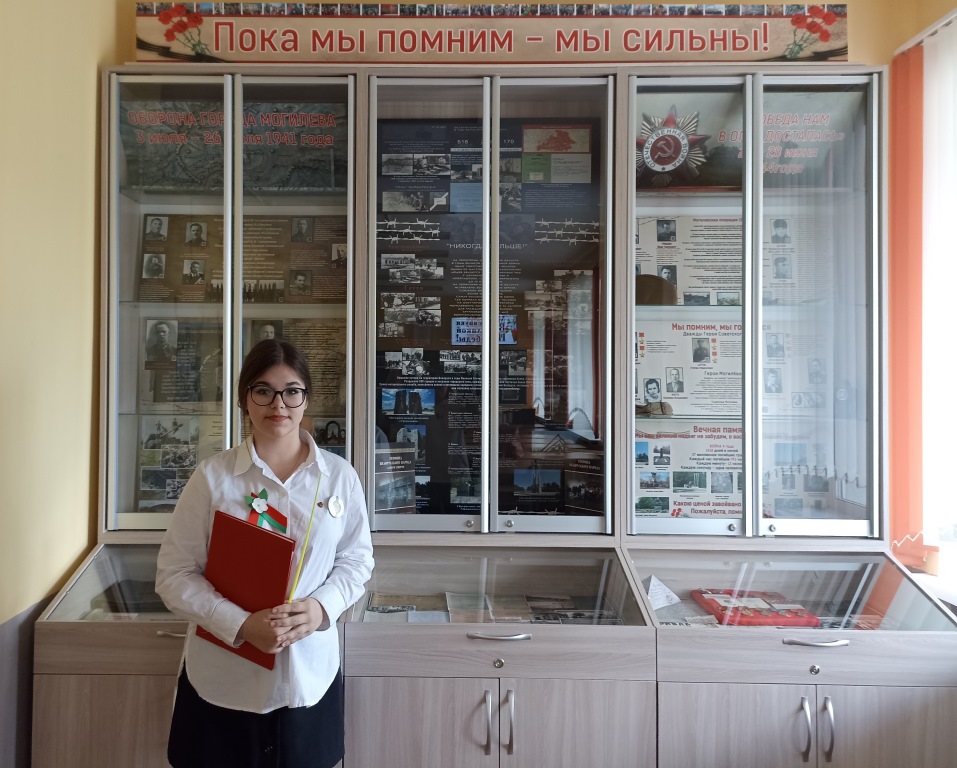 Музейная экспозиция, посвященная ВОВ, открылась в Могилевской гимназии-колледже искусств им.Е.Глебова. Фото
