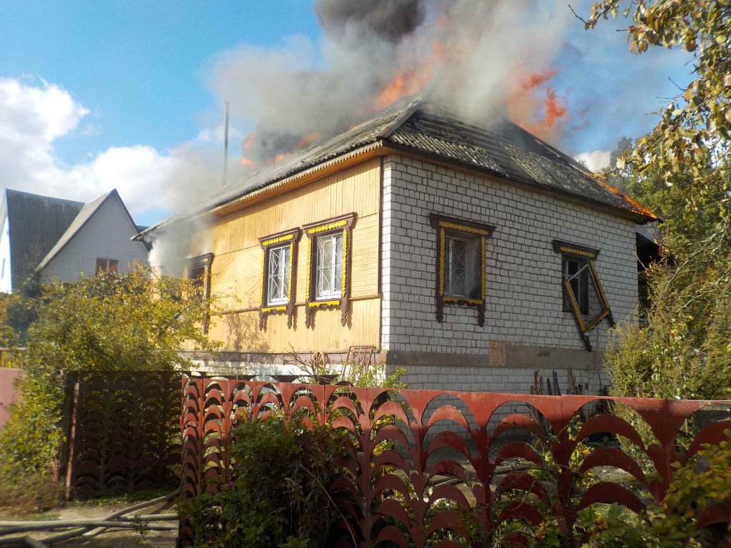 Пожар дома тушили в Бобруйском районе