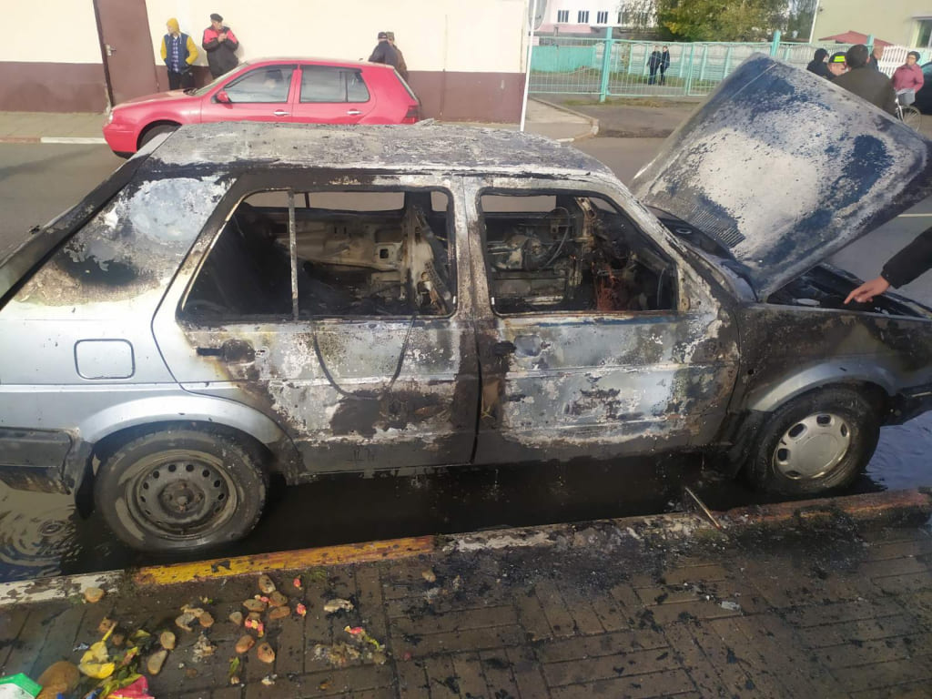 В Черикове горел автомобиль