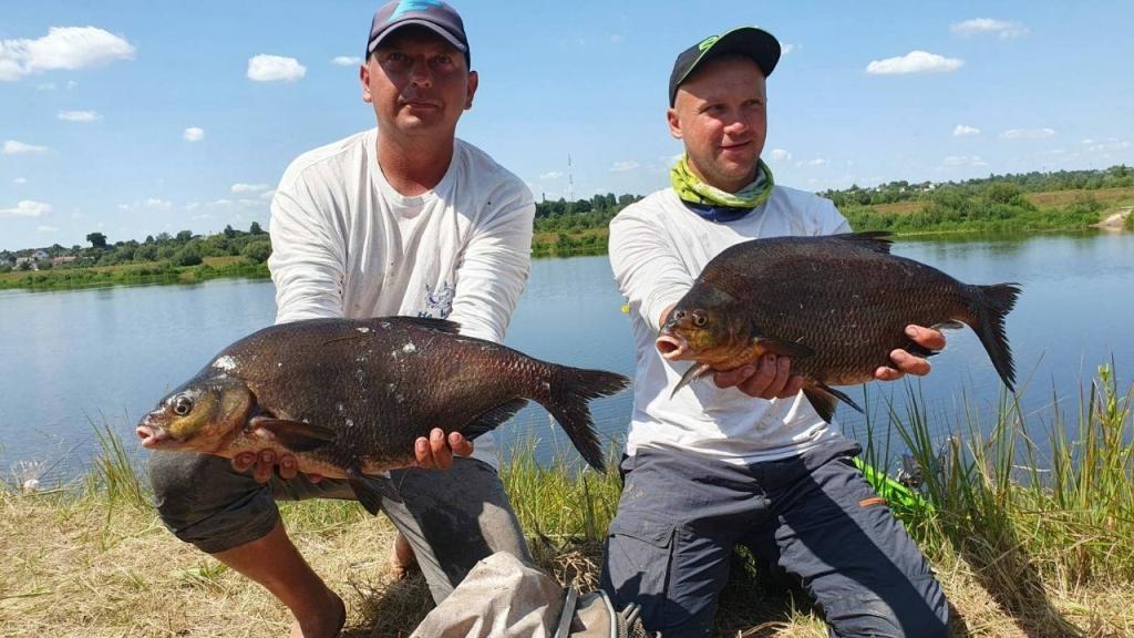 Эксперт межрайонного отдела ГКСЭ с напарником заняли первое место в состязании «Лови леща-2023»