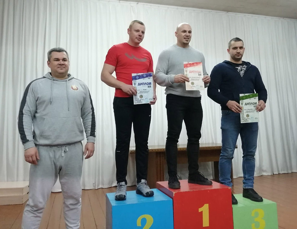 Студенты БРУ стали призерами соревнований по армрестлингу