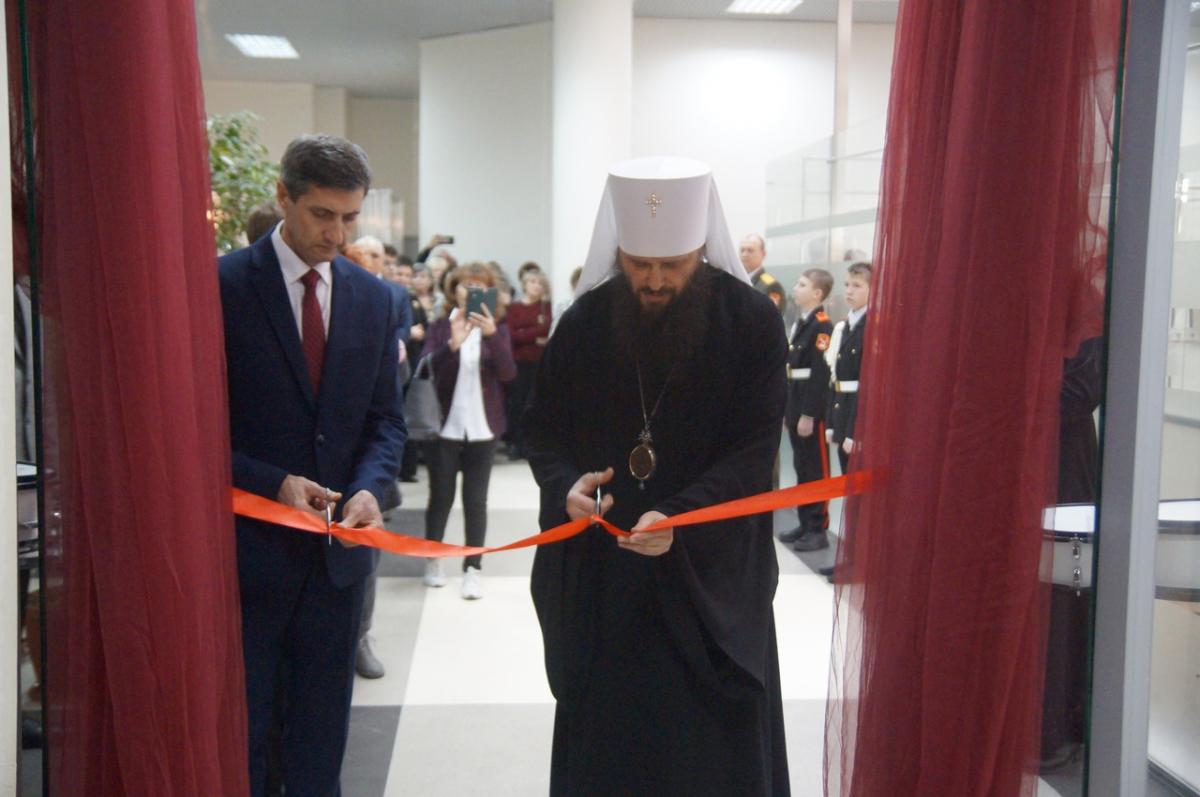 Могилевская епархия представила в Волгограде выставку «Царская Семья. Восхождение»