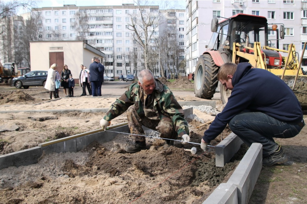 12 дворовых территорий планируется благоустроить в Могилеве ко Дню города