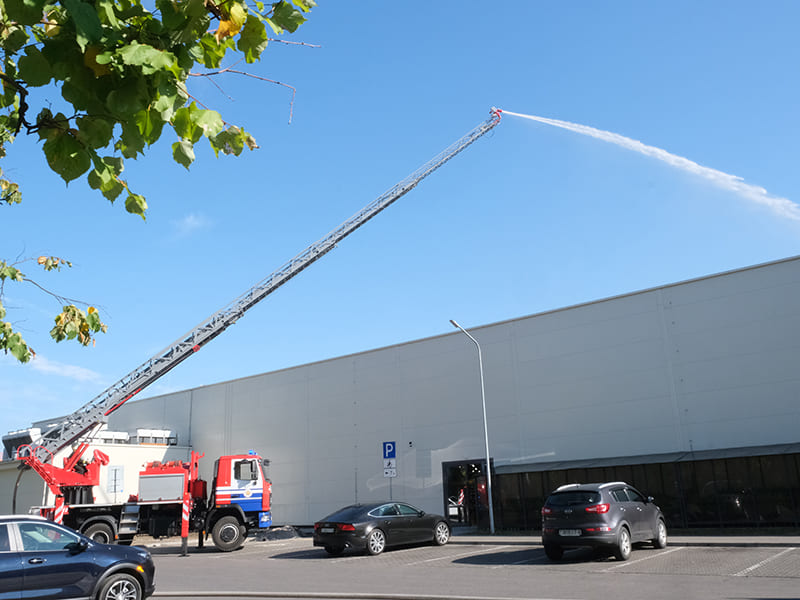 В рамках Единого дня безопасности в Бобруйске прошла эвакуация и масштабные учения МЧС