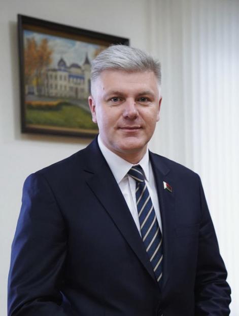 «Прямую телефонную линию» проведет первый зампредседателя Моггорисполкома Игорь Бушлеков 23 сентября