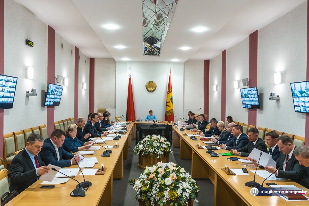 Внеочередная сорок пятая сессия областного Совета депутатов прошла в Могоблисполкоме