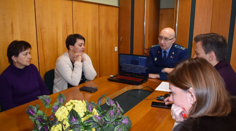 Геноцид не имеет срока давности: о преступлениях нацистских оккупантов против белорусского народа говорили в ДРСУ-171