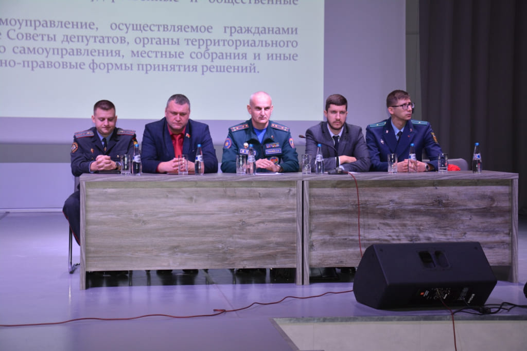 В Могилеве прошло расширенное совещание руководителей органов и подразделений по ЧС области