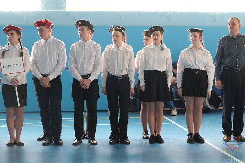 В Бобруйске прошел слет юных спасателей-пожарных