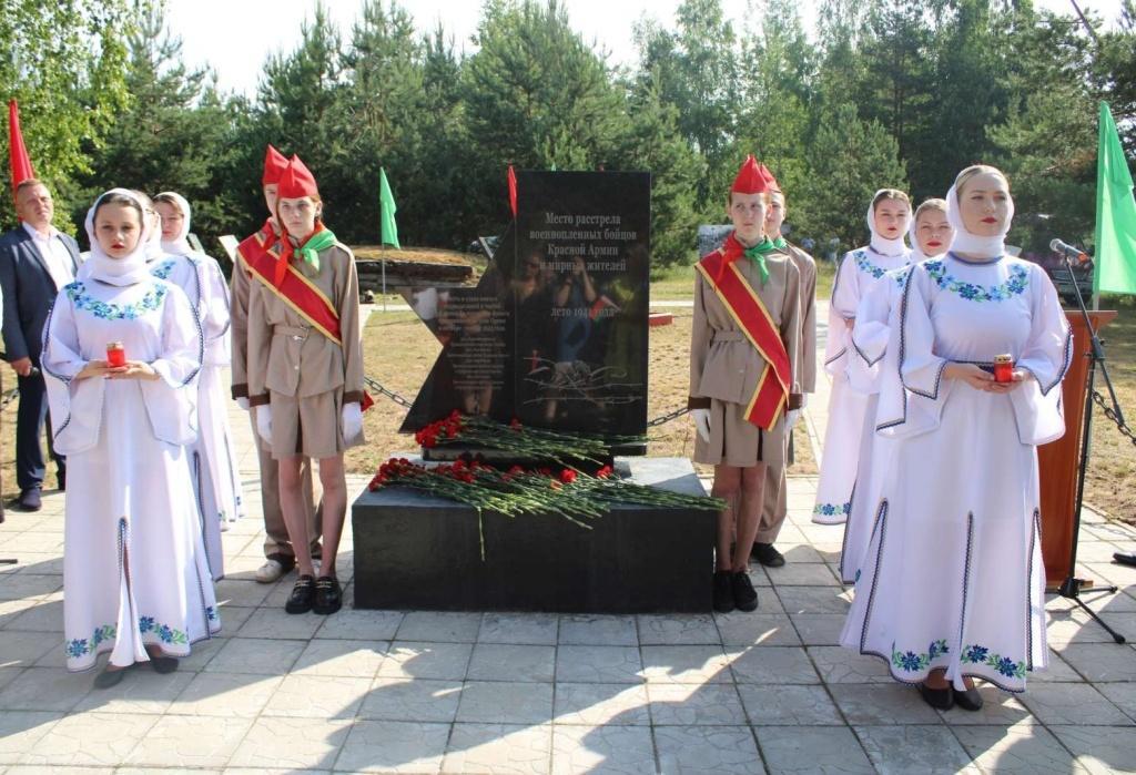 Отраслевой профсоюз здравоохранения принял участие в мероприятиях, приуроченных ко Дню всенародной памяти жертв ВОВ и геноцида белорусского народа