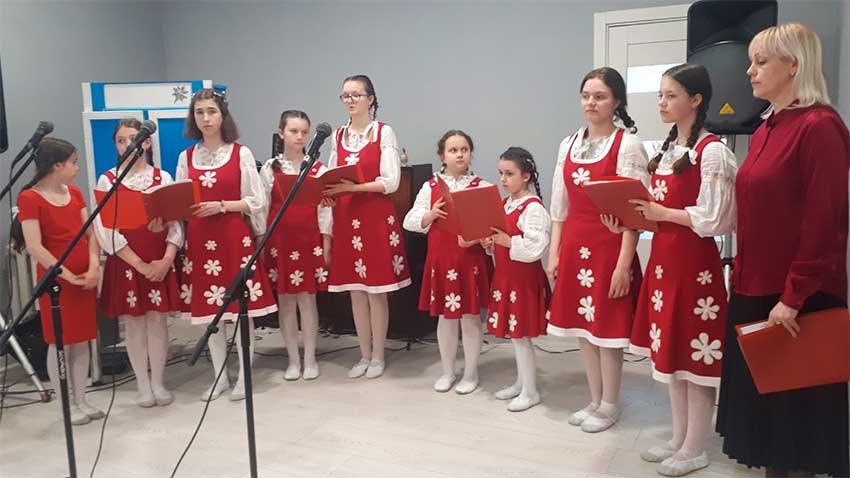 В духовно-просветительком центре храма преподобной Евфросинии Полоцкой Бобруйска прихожане организовали литературно-музыкальный вечер