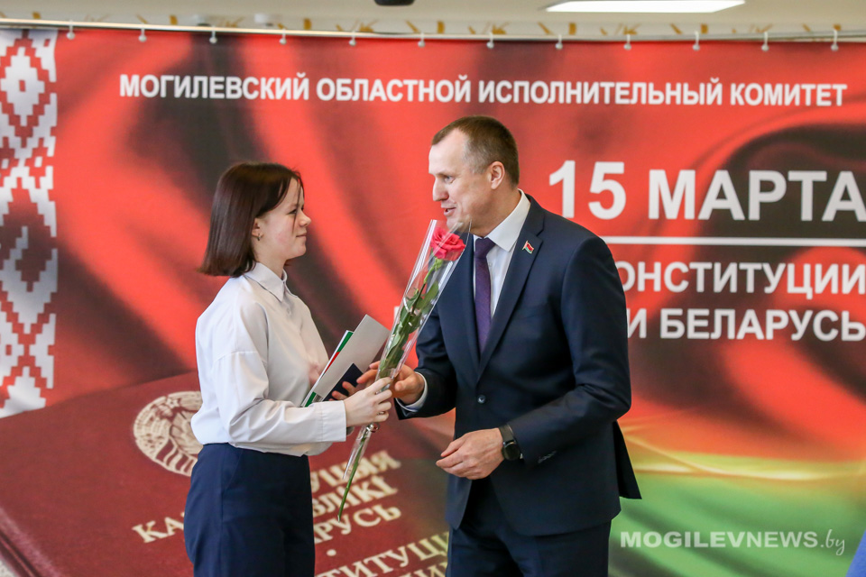 Анатолий Исаченко: за буквой Основного закона стоит человек, как высшая ценность. Фото