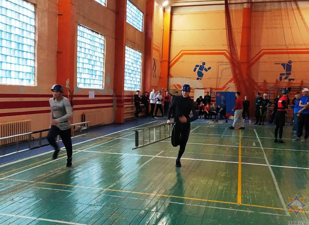 Ребята из клуба «Ратавальнік» стали призёрами первенства Могилевской области по пожарно-спасательному спорту