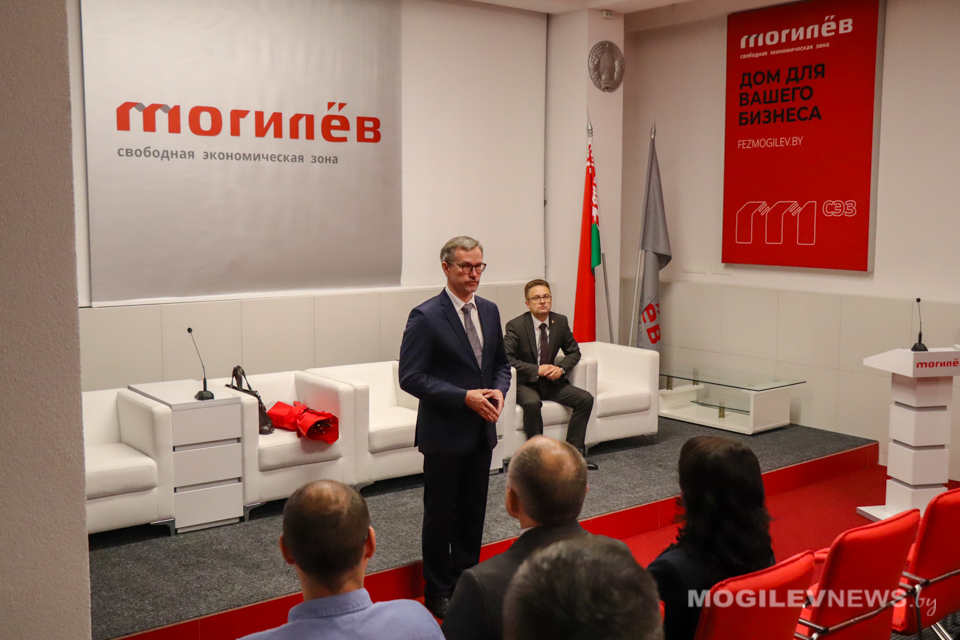 У СЭЗ «Могилев» новый руководитель Павел Мариненко. Фото