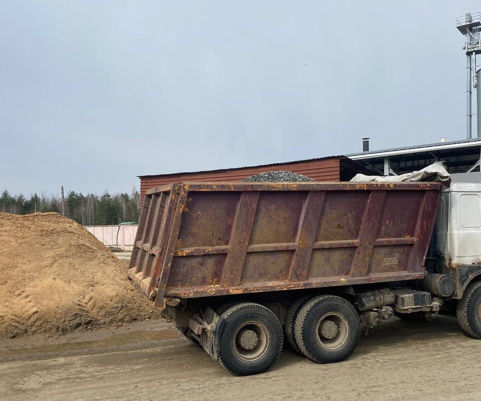 Работник предприятия в Осиповичском районе похитил около 35 тонн щебня