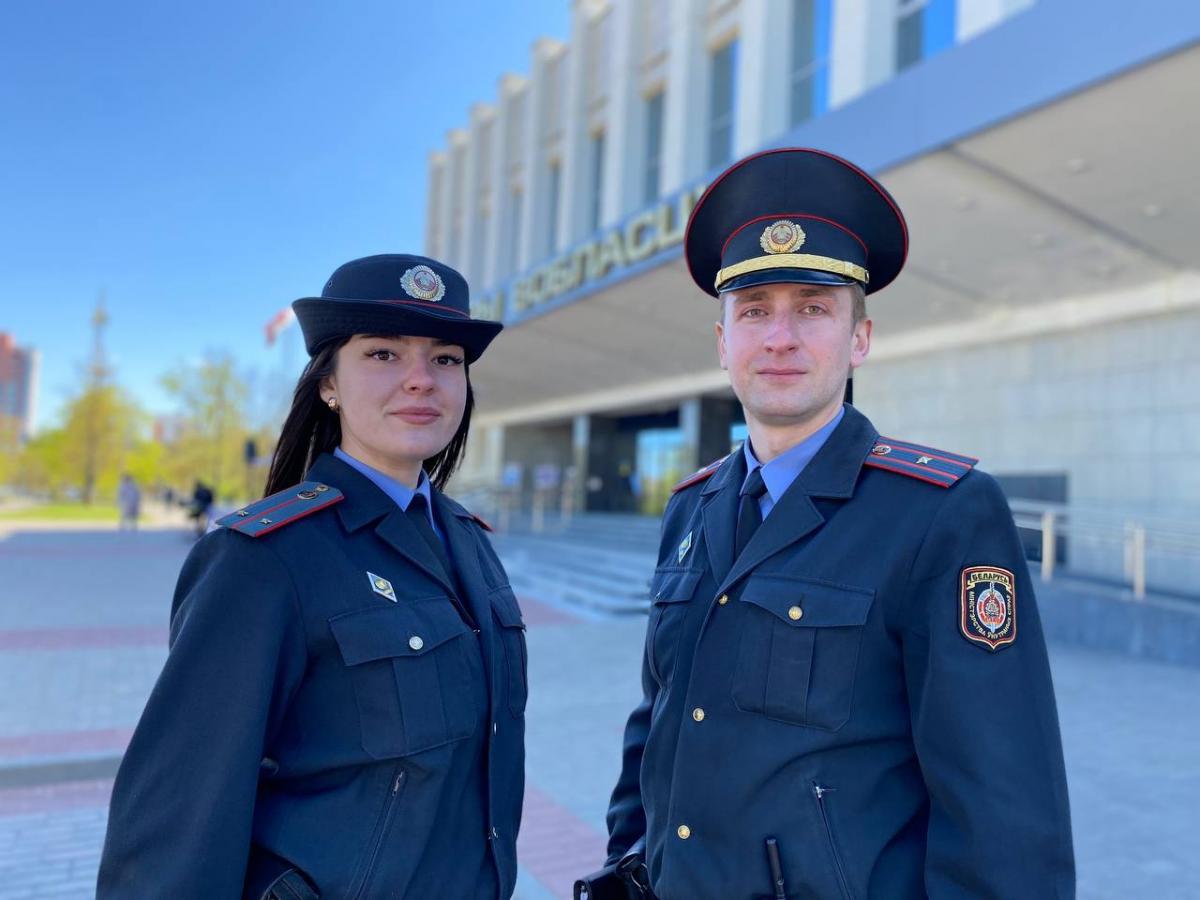 Милиционеры в Могилеве помогли родителям найти детей, которые потерялись в толпе