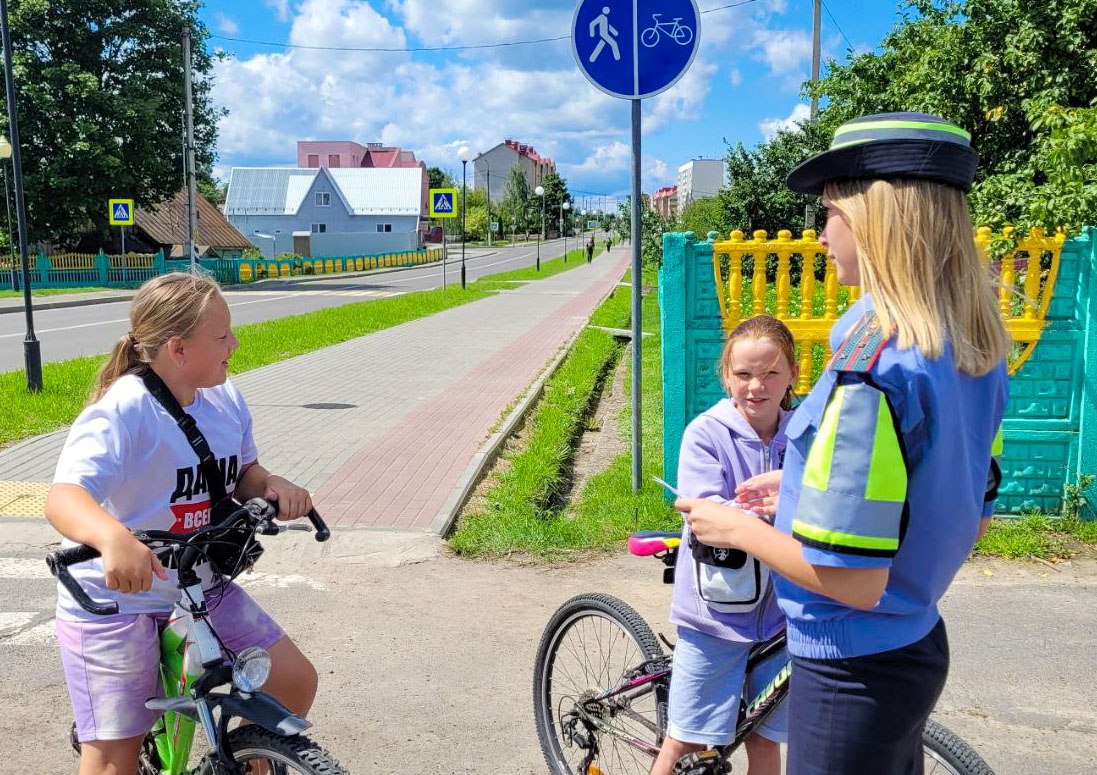 Госавтоинспекторы провели акцию в Костюковичах