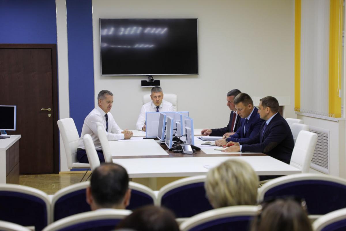 Начальник УВД Могилевщины встретился с представителями банков