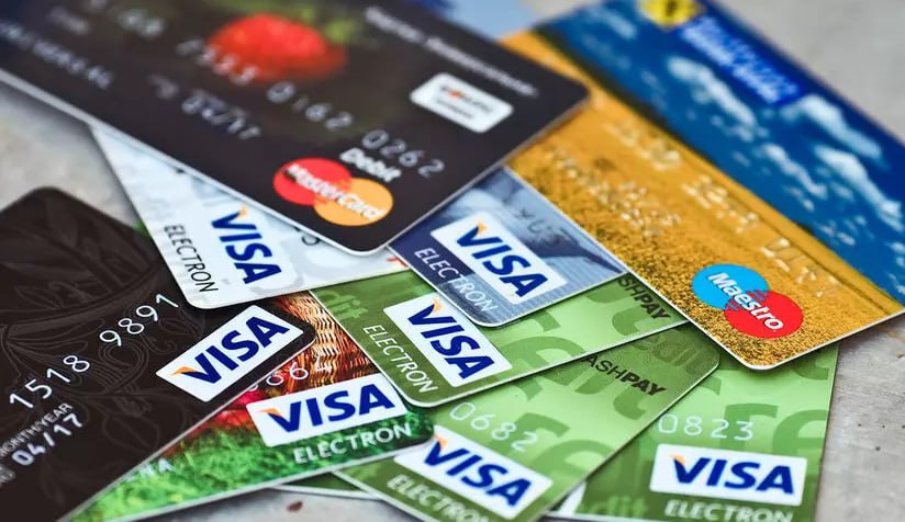 Могилевчанка лишилась денег, потеряв карту