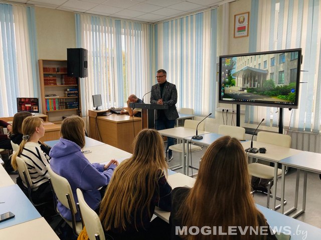 Андрей Кривошеев встретился со студентами МГУ им.А.А.Кулешова. Фото