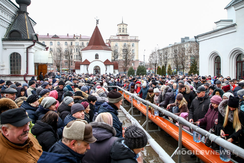 Расписание богослужений и освящения воды в храмах Могилева и Могилевского района 18 и 19 января