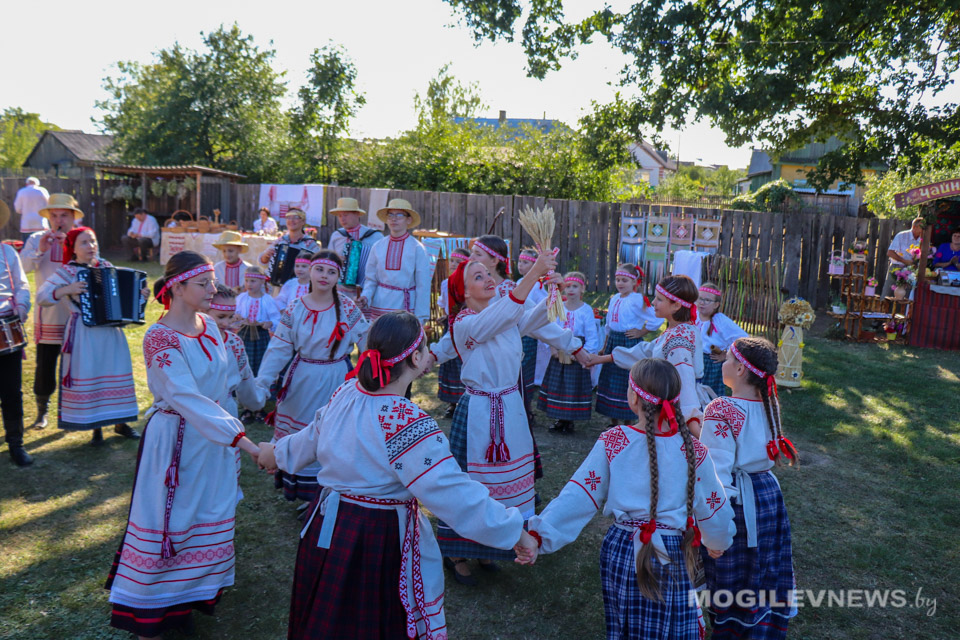 От увлечения – к мастерству: Кличевский центр дополнительного образования детей и молодежи презентовал свои направления деятельности