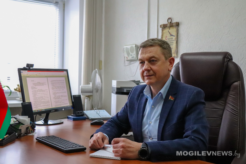 Депутат Андрей Нипатрук провел прием граждан