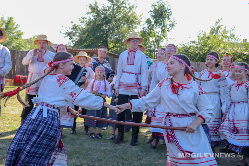 Фестиваль искусств белорусов мира примет Кличевский район