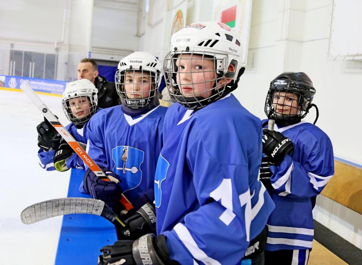 В Шклове проходит областной этап соревнований "Золотая шайба-2023"