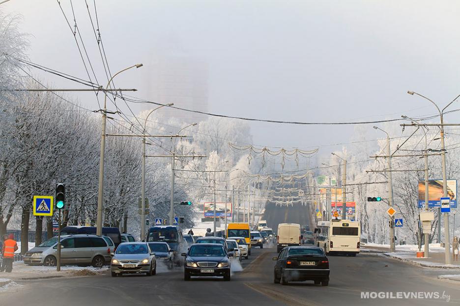 Возможно осложнение дорожной обстановки - от всех участников дорожного движения требуется повышенное внимание