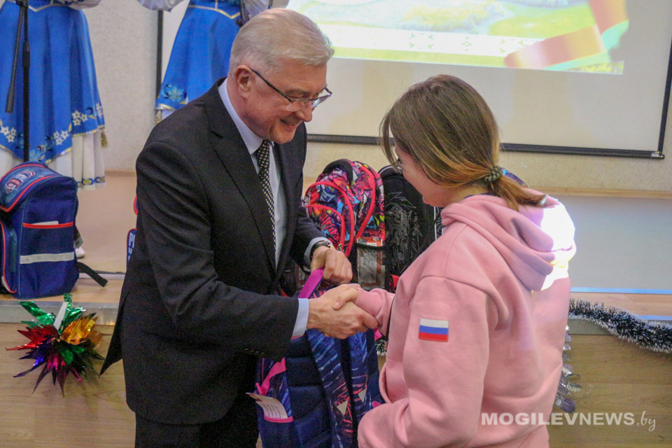 В Могилевскую область на оздоровление прибыли 35 детей из Луганской области. Фото