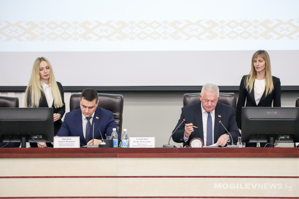 План мероприятий по повышению правовой культуры молодежи подписали в Могилеве. Фото.