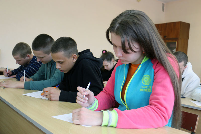 В Климовичском аграрном колледже прошел правовой турнир «Сила закона»