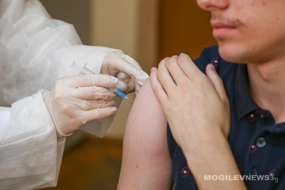 Ряд изменений внесен в порядок проведения вакцинации против инфекции COVID-19